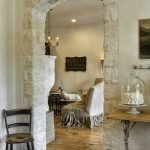 Пол из досок в комнате